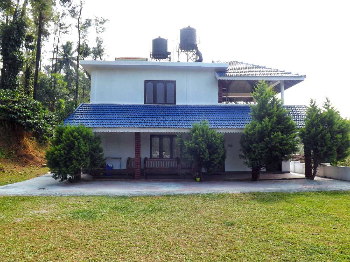 Sandev Homestay マディケーリ エクステリア 写真