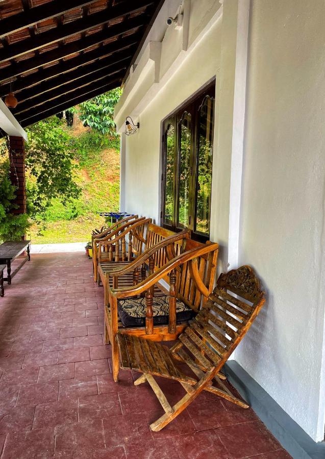 Sandev Homestay マディケーリ エクステリア 写真