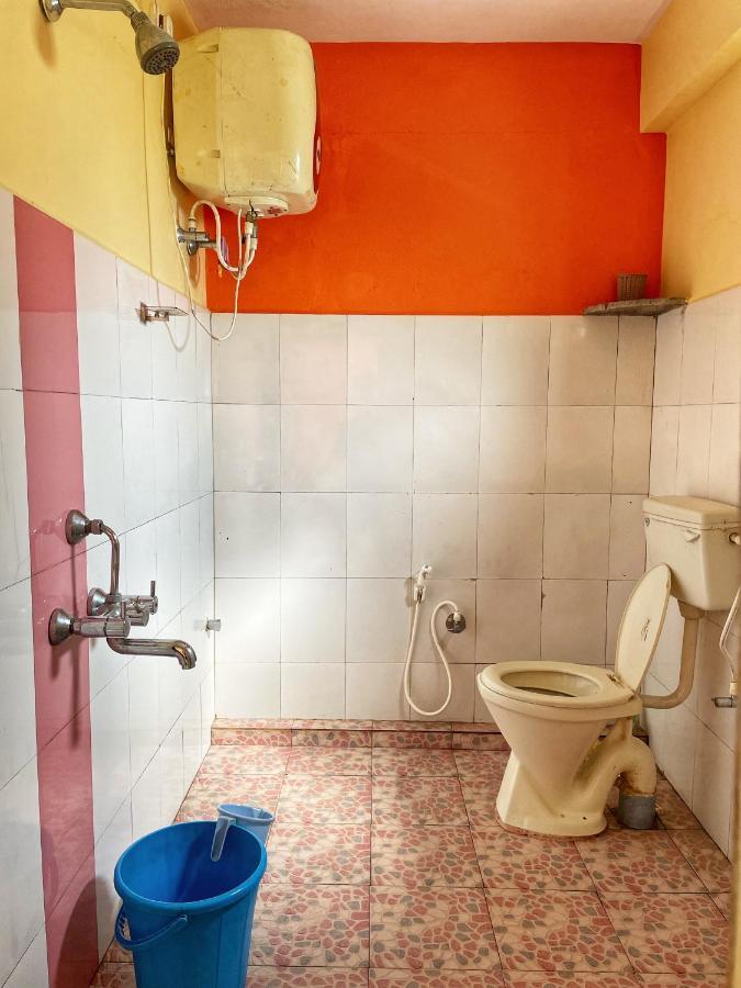 Sandev Homestay マディケーリ エクステリア 写真
