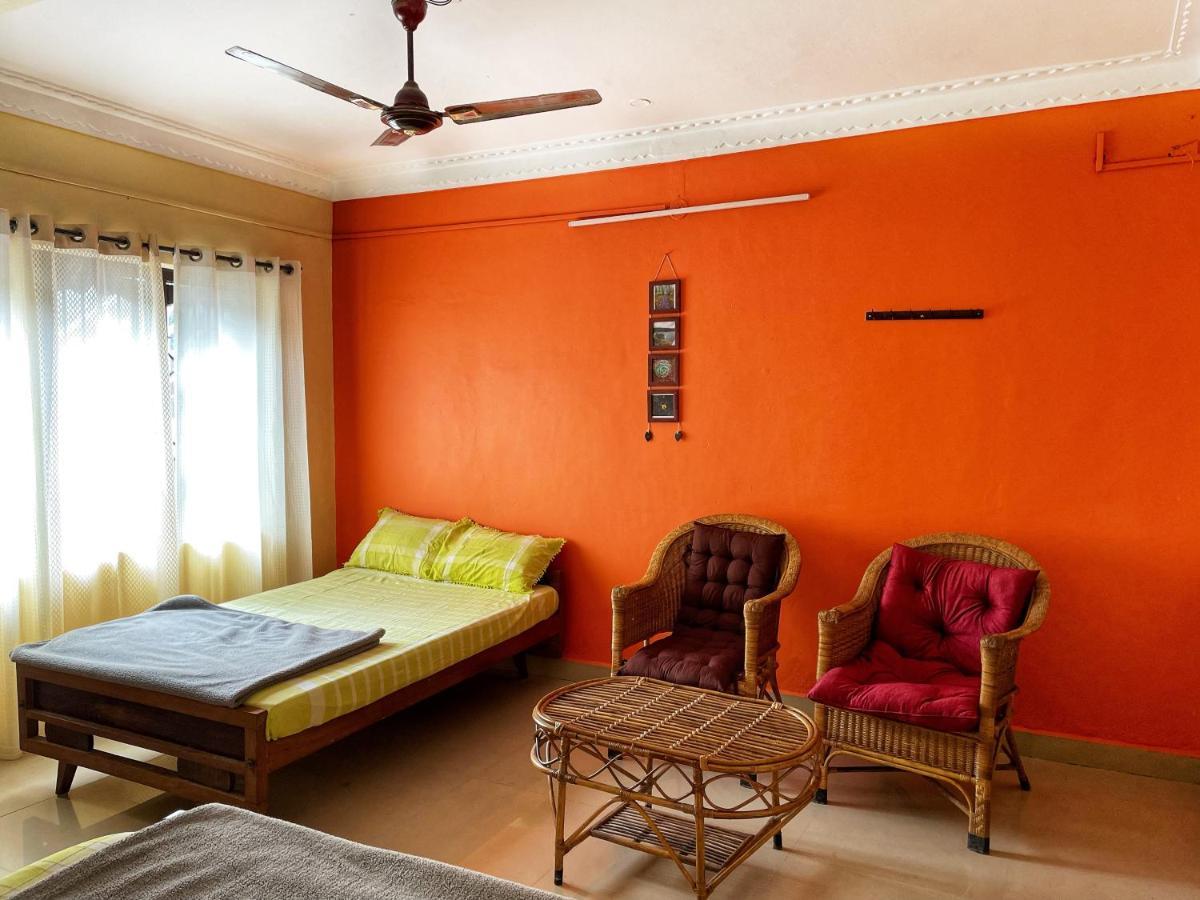 Sandev Homestay マディケーリ エクステリア 写真
